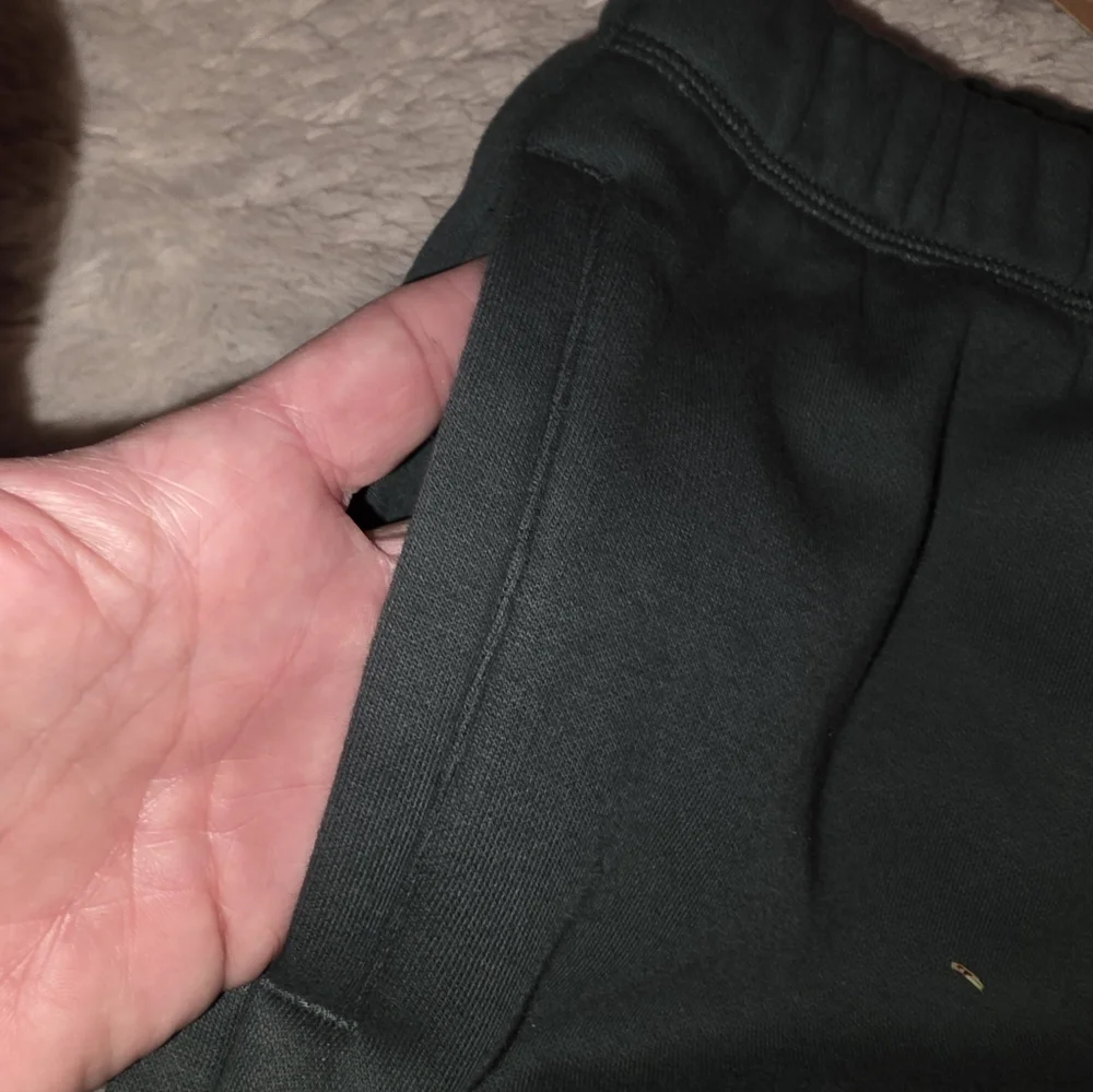 Skims Cotton Fleece Straight Leg Pant in Spruce NWT Size Small - Picture 4 of 16